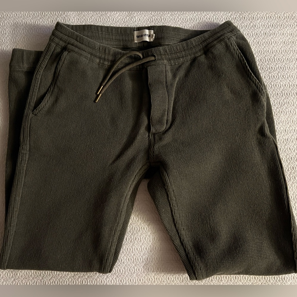 Taylor Stitch Apres Pants in green waffle. Gently used